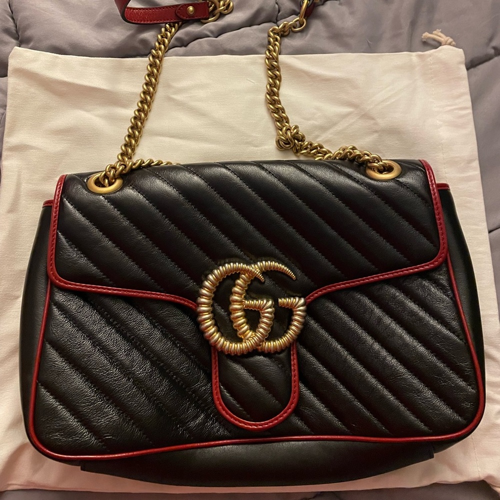 Gucci Marmont bag